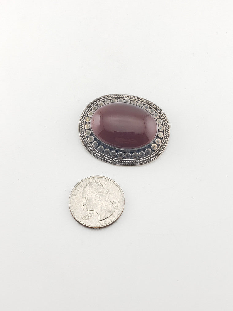 Oval Carnelian Pin