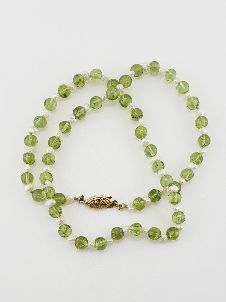 Peridot & Pearl Strand 16"