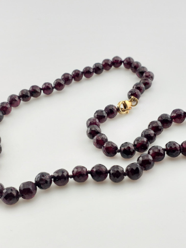 GF Faceted Garnet Strand