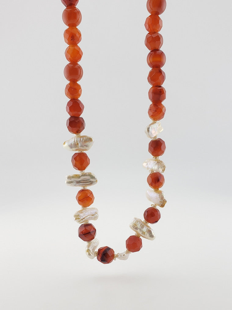Faceted Carnelian and Finger Pearl Strand