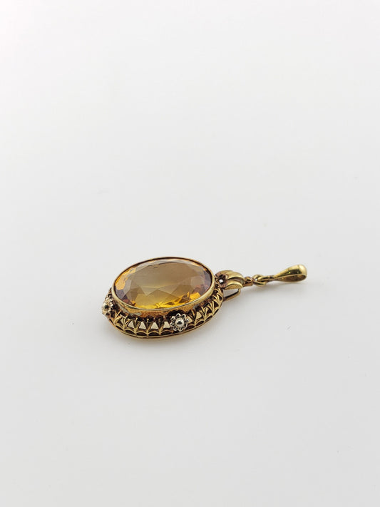 Oval Citrine Pendant