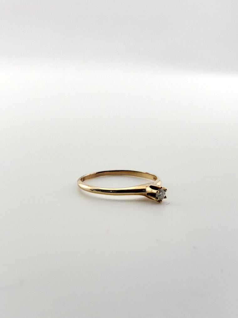 Minimalist Diamond Solitaire