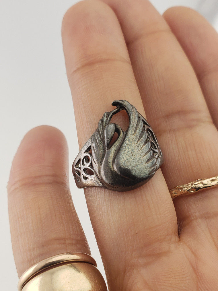 Silver Swan Ring