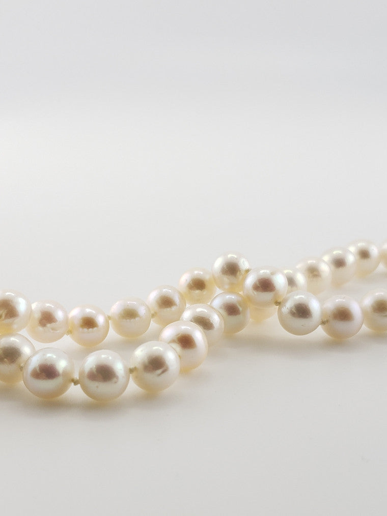 Pearl Strand #37- White