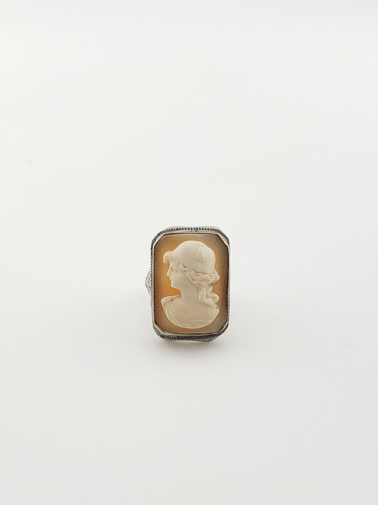 1910 Cameo Ring