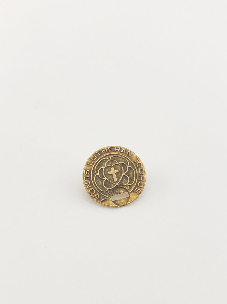 GF Lutheran Pin