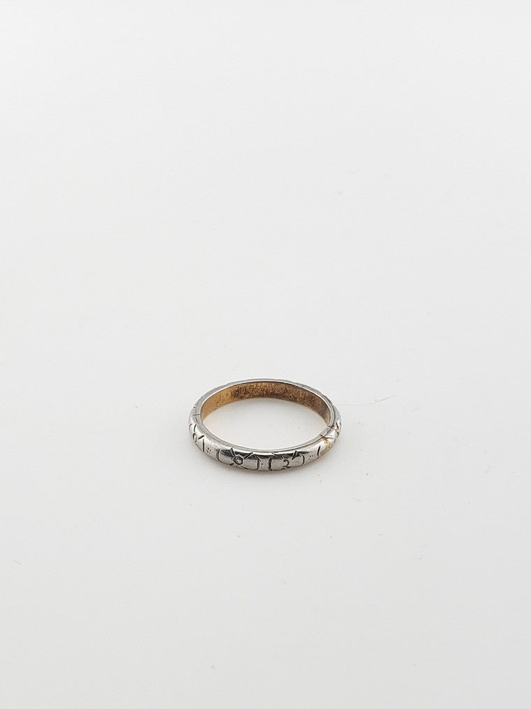 Platinum Bow Engraved Band