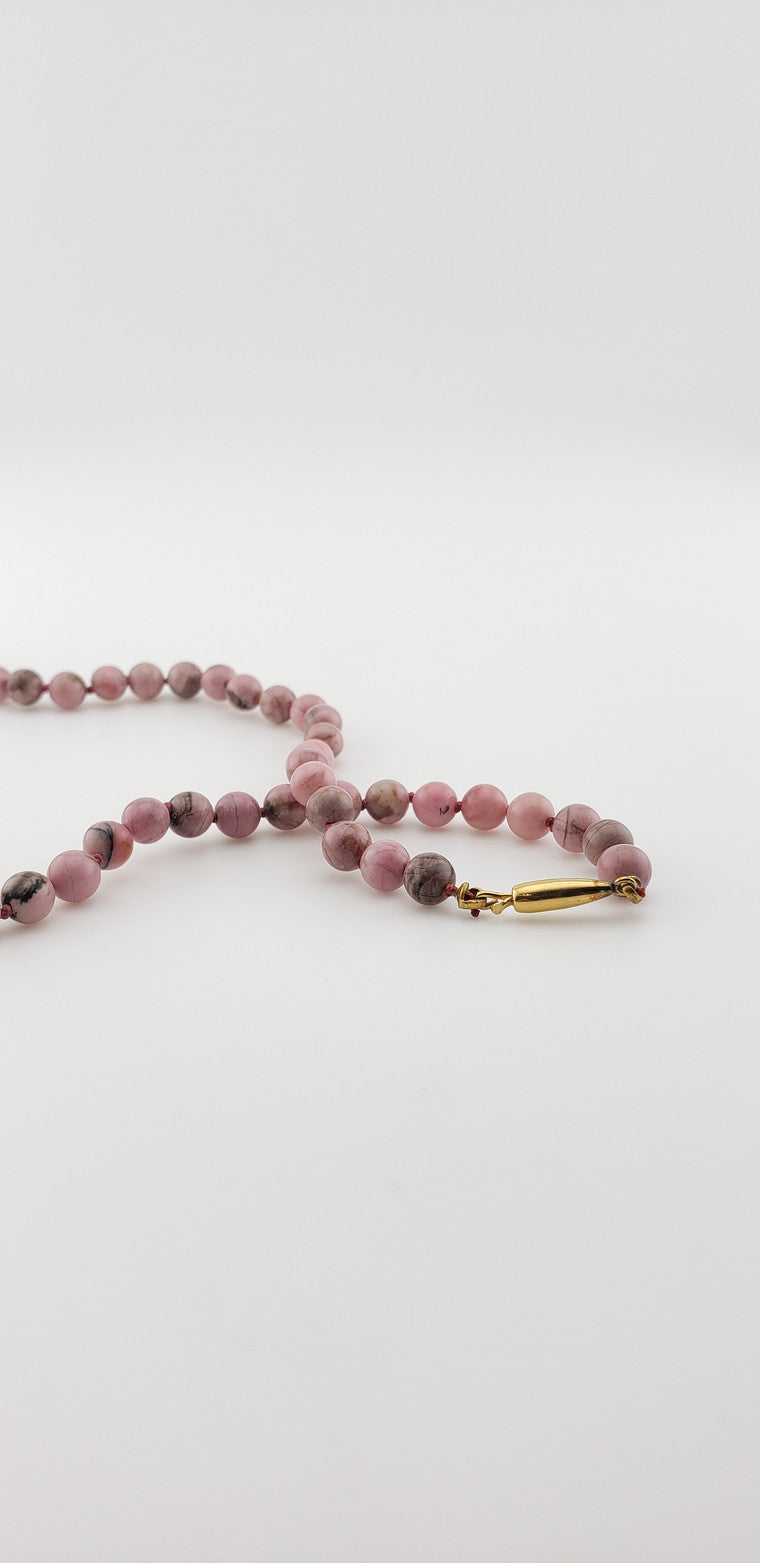 Rhodolite Strand