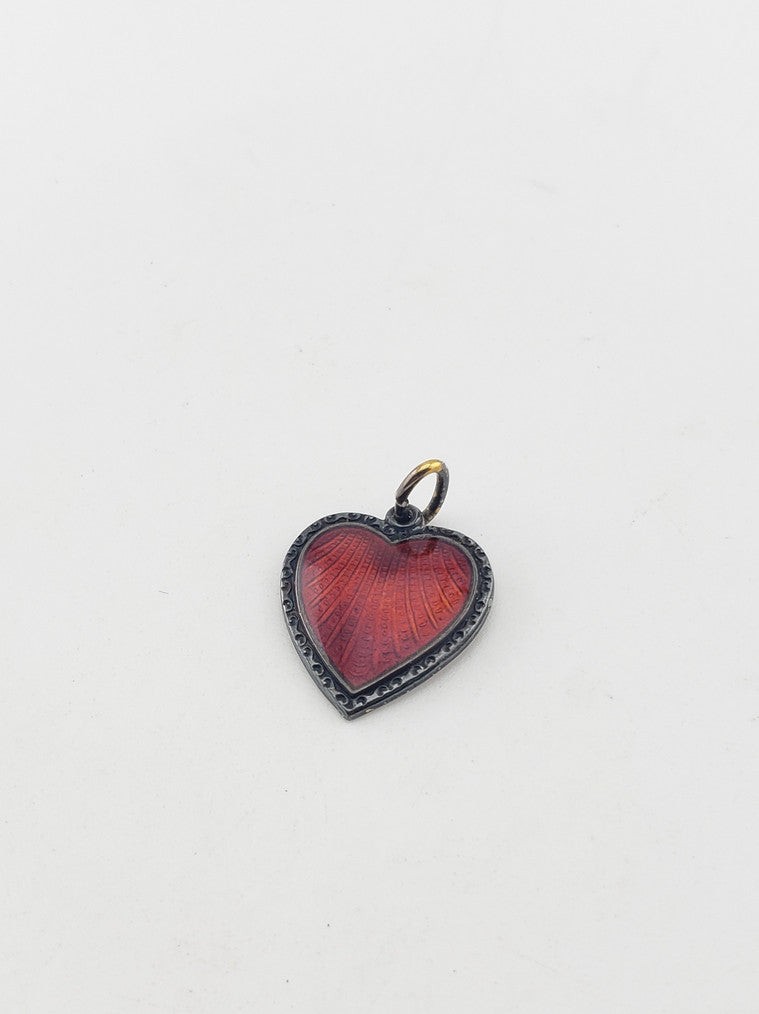 SS Red Heart Pendant