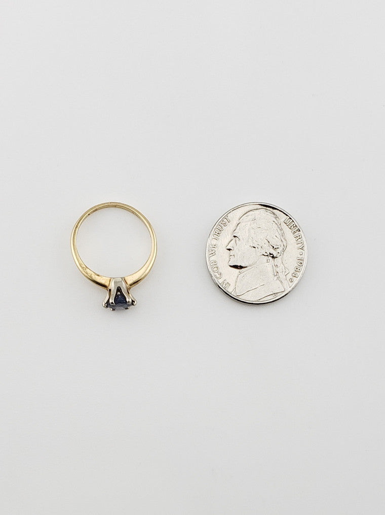 Cornflower Blue Sapphire Solitaire Ring