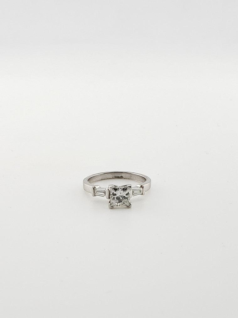 Princess Cut Diamond Engagement Ring