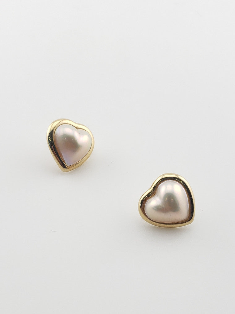 Puffy Mabe Pearl Heart Studs