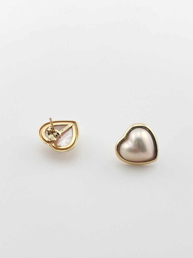 Puffy Mabe Pearl Heart Studs