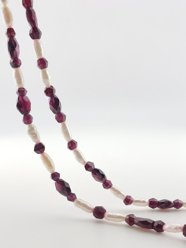 Faceted Garnet & Pearl Strand 16"
