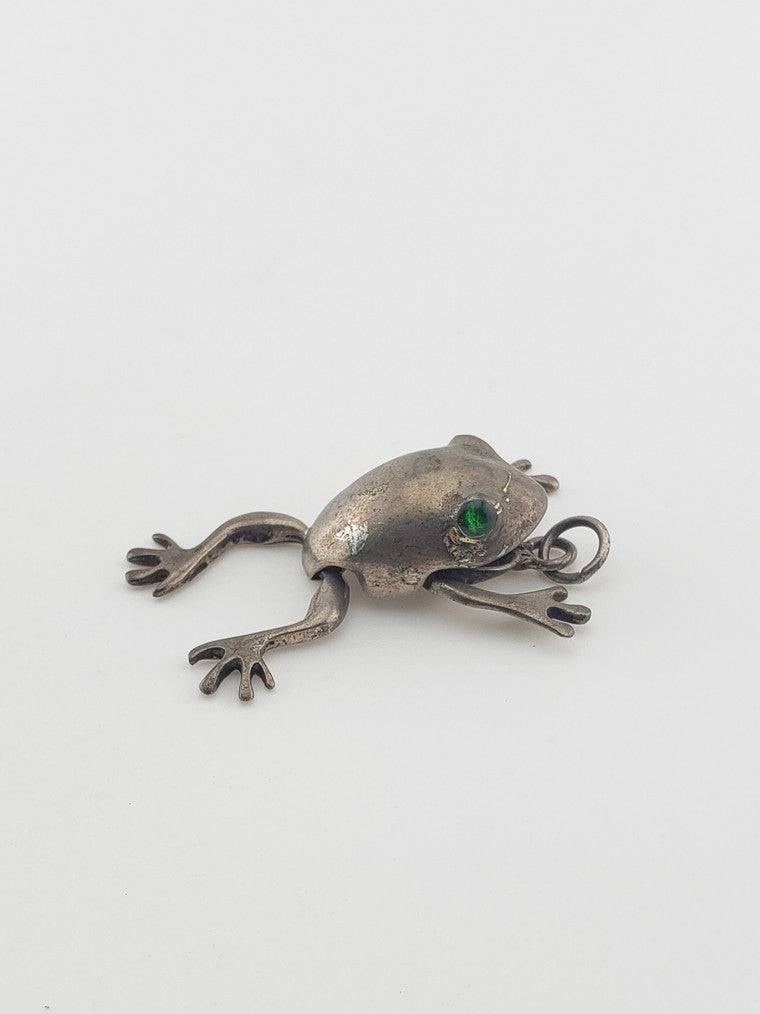 SS Moving Frog Pendant