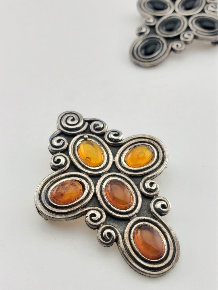 SS Vintage Obsidian Cross Pendant