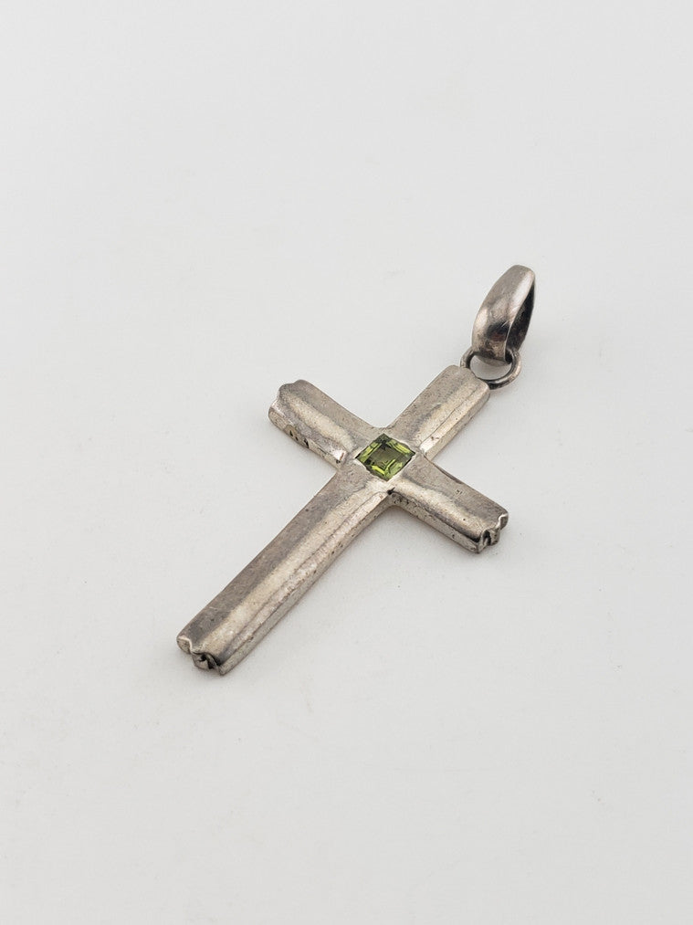 SS Peridot Cross Pendant