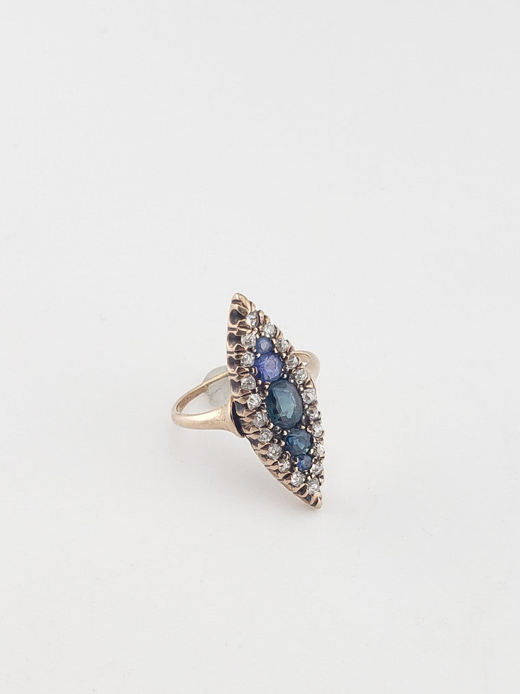 Antique Sapphire & Diamond Ring