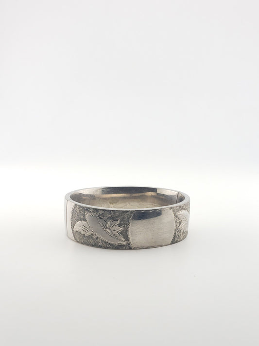 SS Vintage Hinged Bangle w/ Engraved Floral Pattern