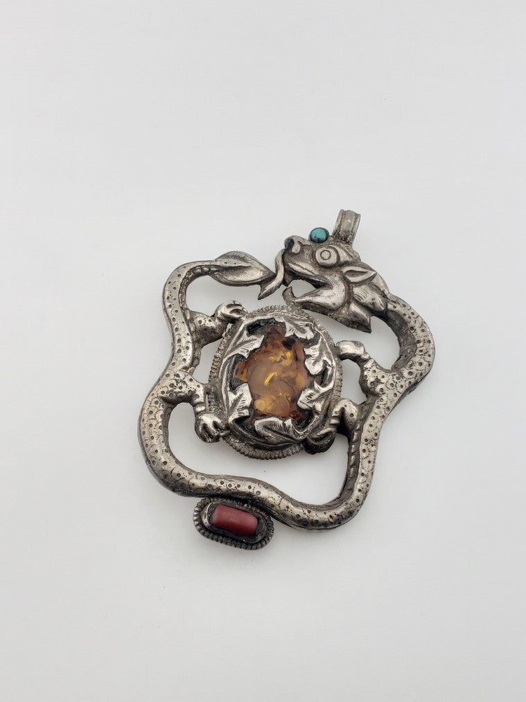 SS Dragon w/ Amber Pendant