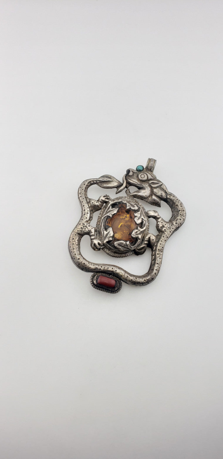 SS Dragon w/ Amber Pendant