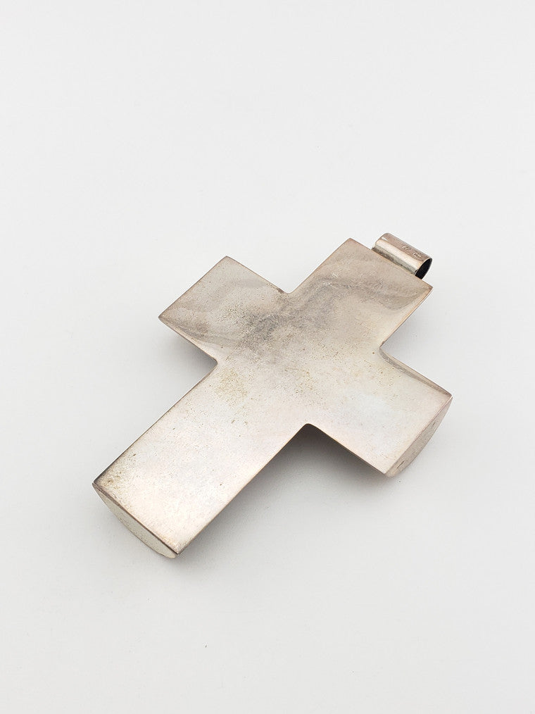 Amber Cross w/ Stripes