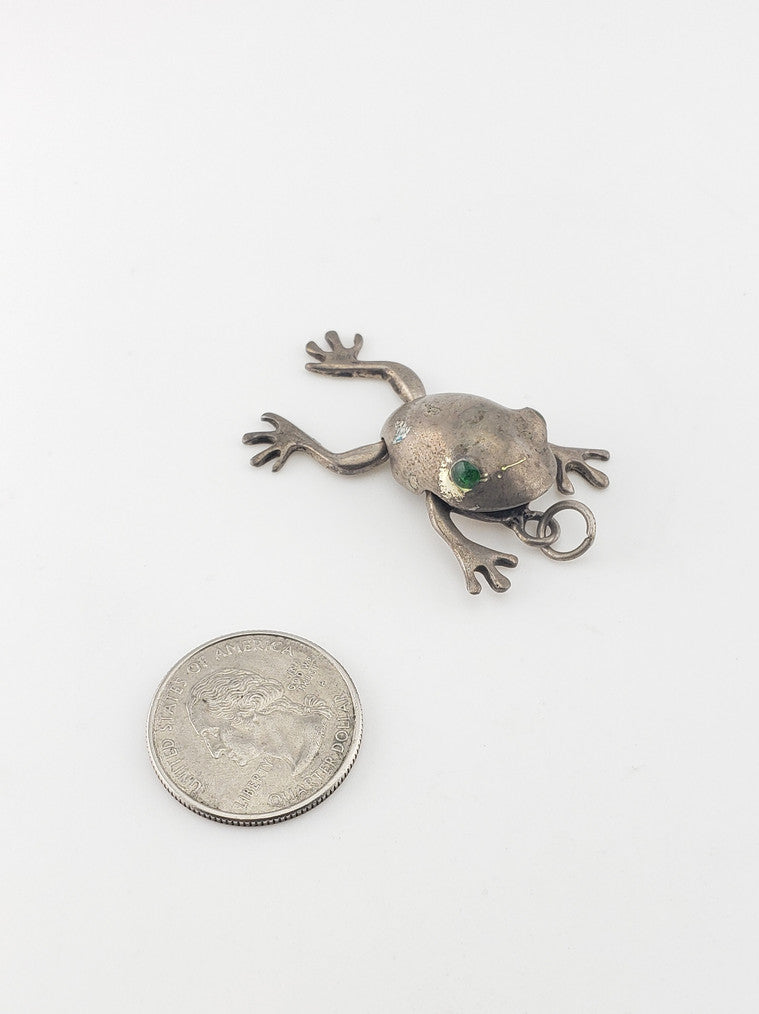 SS Moving Frog Pendant