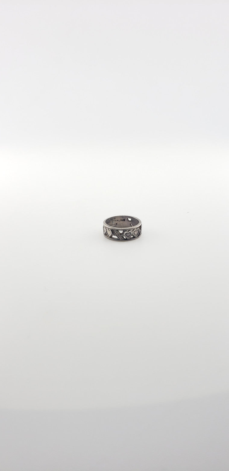 Silver Scrolling Heart Band