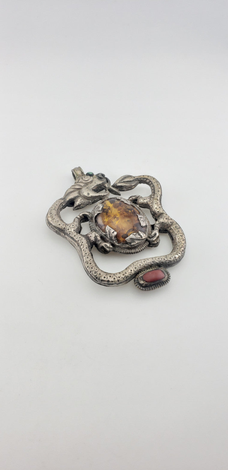 SS Dragon w/ Amber Pendant