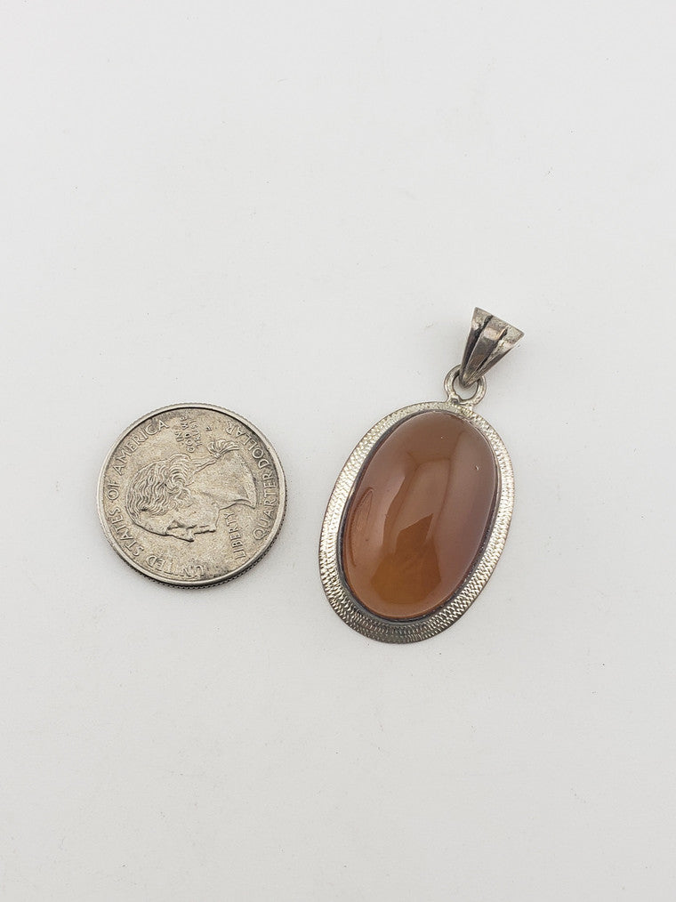SS Oval Carnelian Pendant