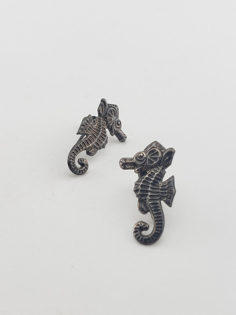 SS Seahorse Earrings
