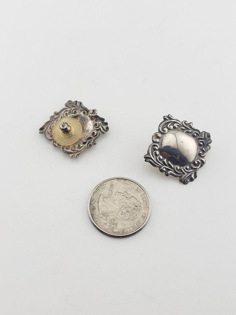 Small SS Victorian Style Earrings