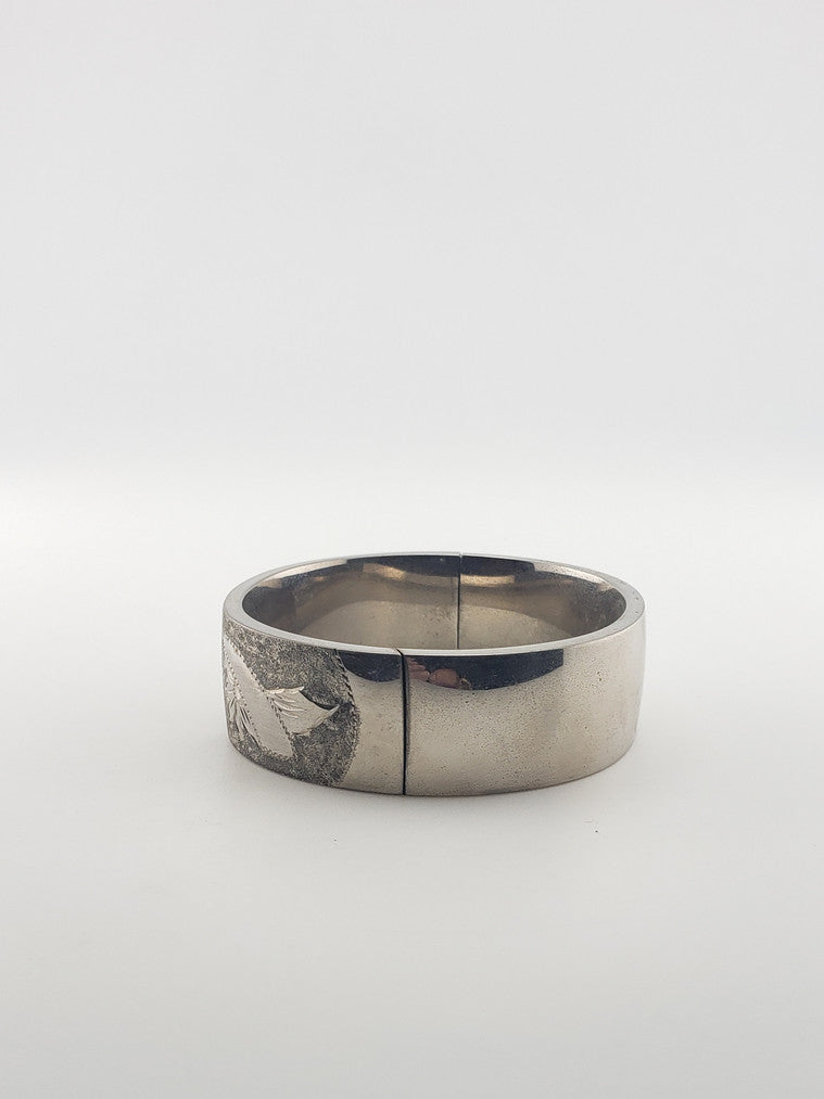 SS Vintage Hinged Bangle w/ Engraved Floral Pattern