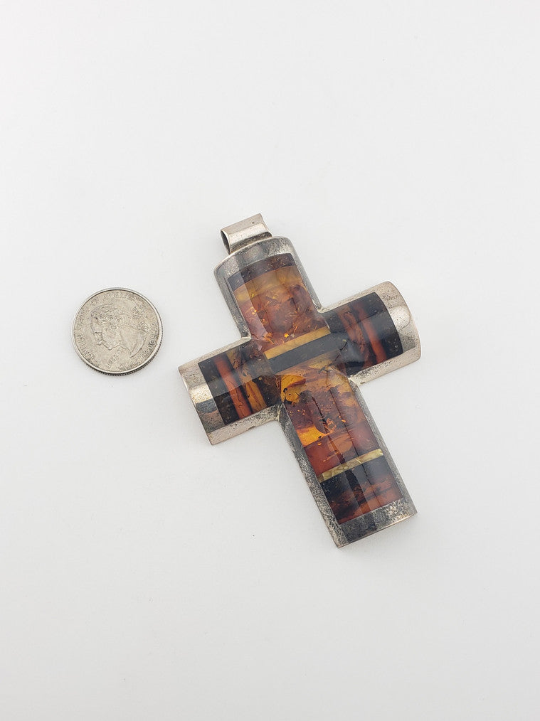 Amber Cross w/ Stripes