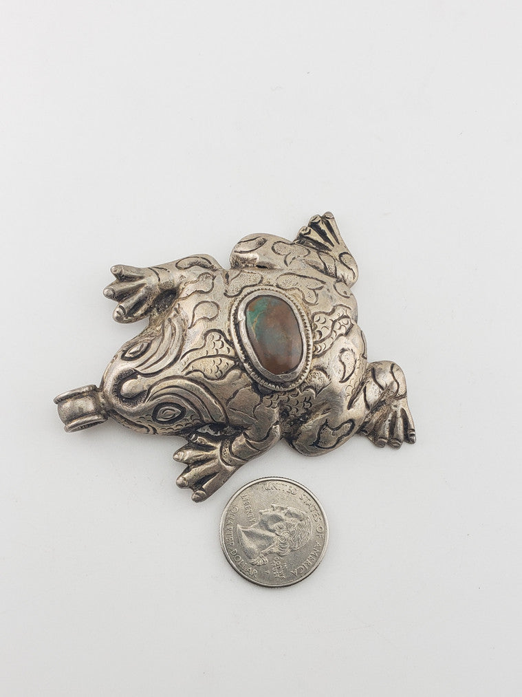 SS Tibet Frog w/ Turquoise Pendant